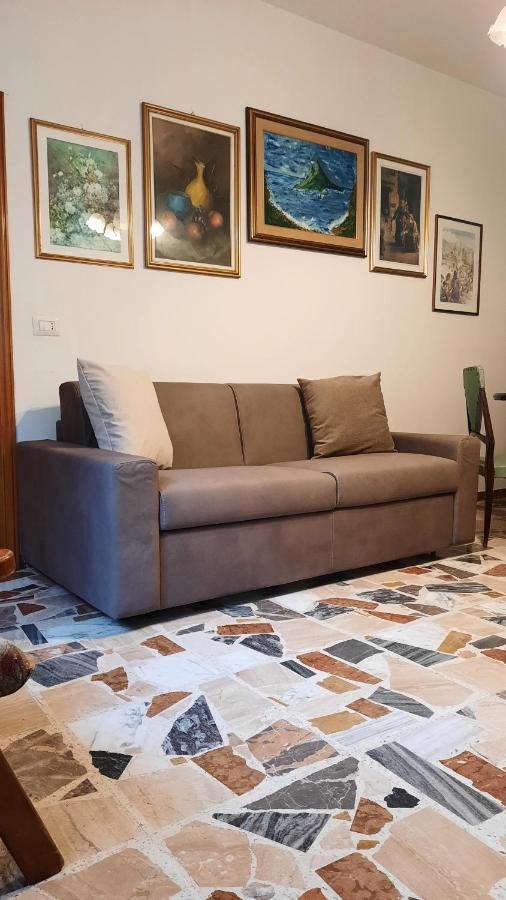 Domuspes Lägenhet Sedilo Exteriör bild